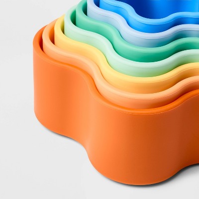 Silikonowe kubeczki do układania 7 szt, 6 mies.+