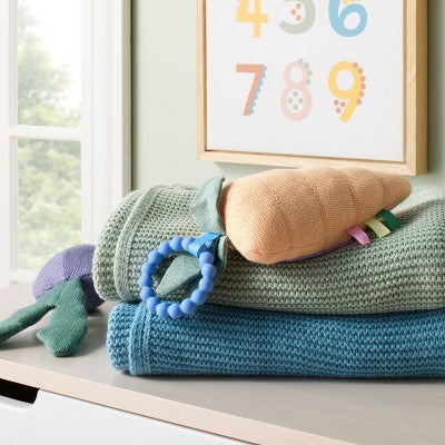 Interaktywna zabawka – marchewka wielkanocna